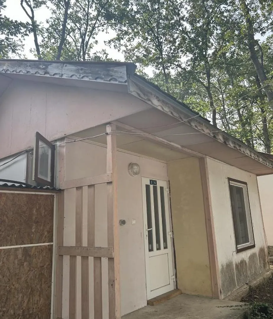 Campsite Бунгала Мишел Varna