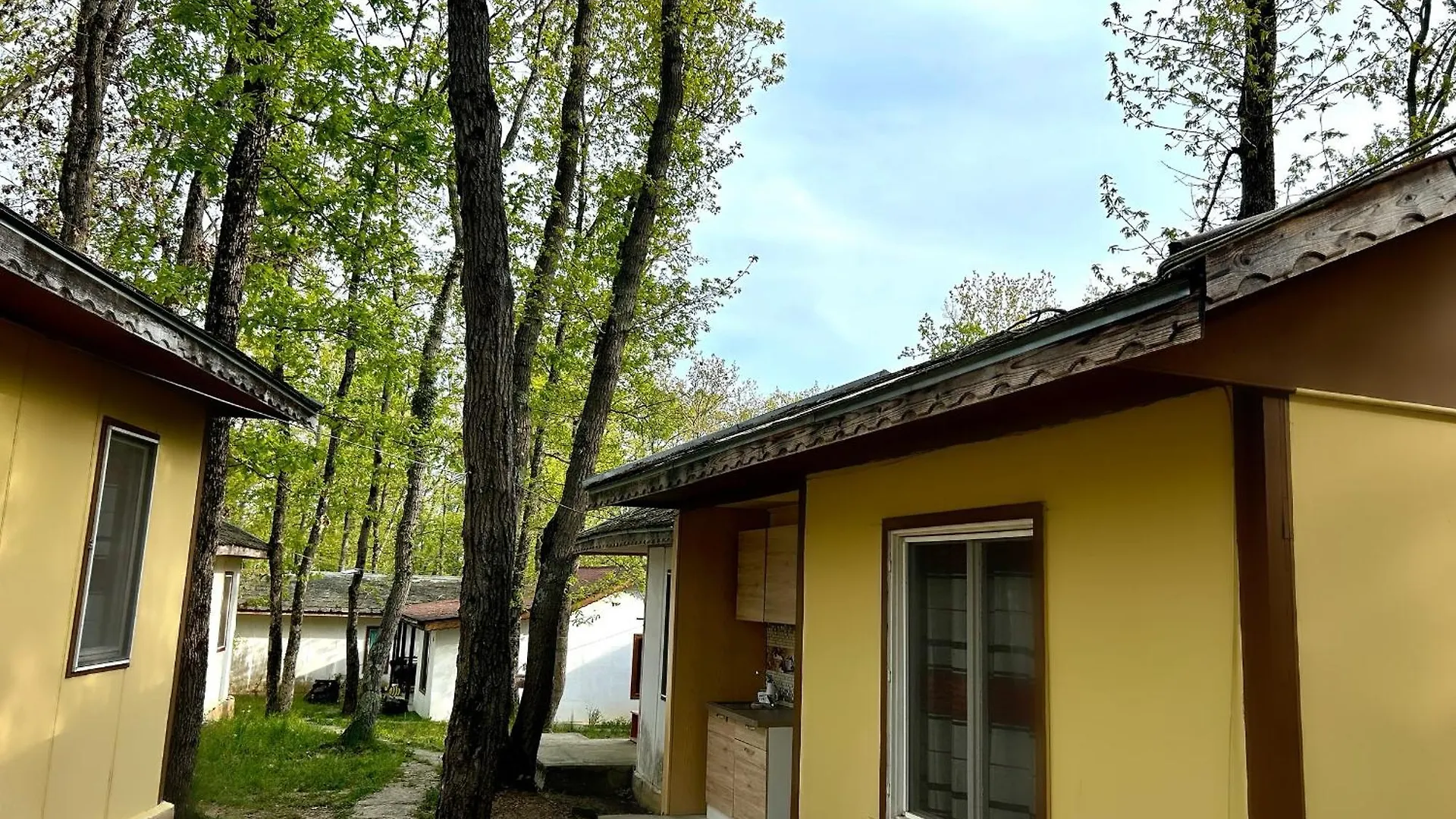 Campsite Бунгала Мишел Varna